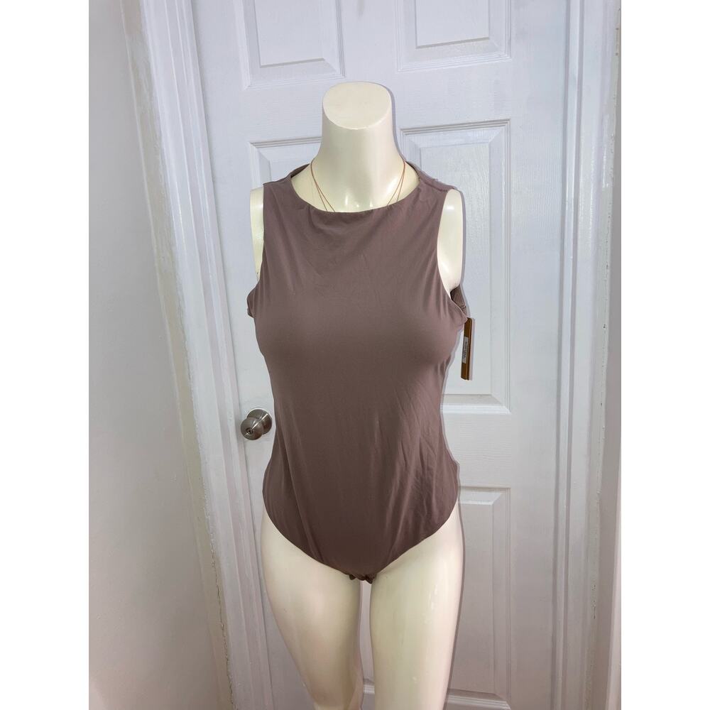SKIMS Fits Everybody Size 4X High Neck Bodysuit Top Umber NWT Kim K